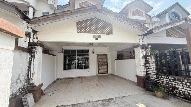Pulai Perdana 2 Storey House For Sale 1
