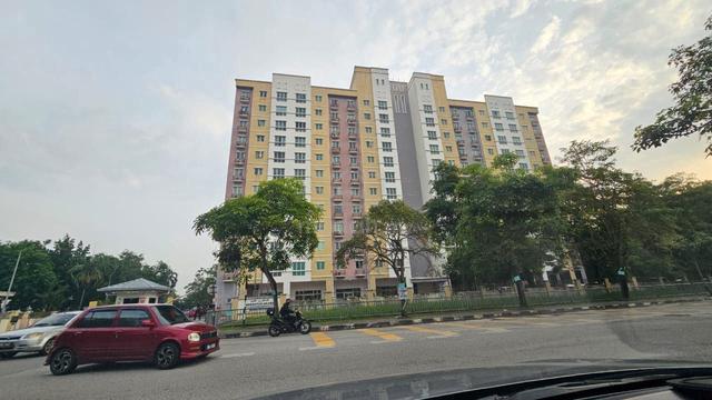 Pangsapuri Akasia Berjaya Park 1