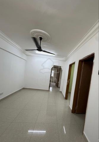 Pelangi Apartment ( Pelangi Damansara ) 1