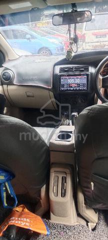 2009 Nissan GRAND LIVINA 1.6 IMPUL (A) - 4