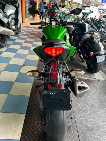 Carousel Image