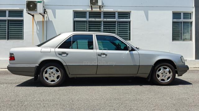 1995 Mercedes Benz 280E 2.8 (A) - 5