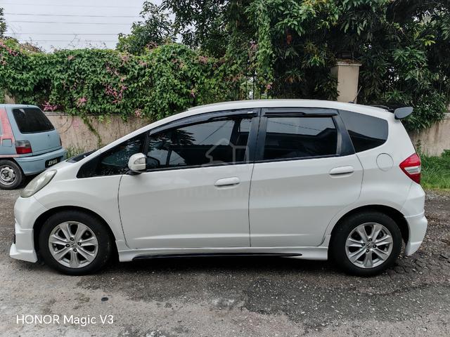 Honda JAZZ GE 1.5 AUTO 2013 - 5