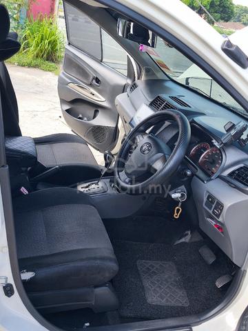 Toyota Avanza 1.5 G auto ( 2012)  - 5