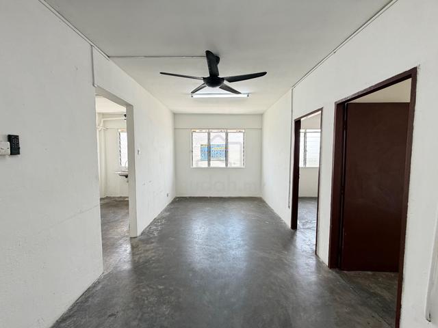Rumah Pangsa Akasia 1