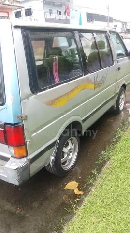 1996 Nissan VANETTE 1.5 (M) - 4