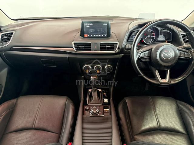 ORI17 Mazda 3 2.0 SDN HIGH GVC FACELIFT ONE OWNER - 5