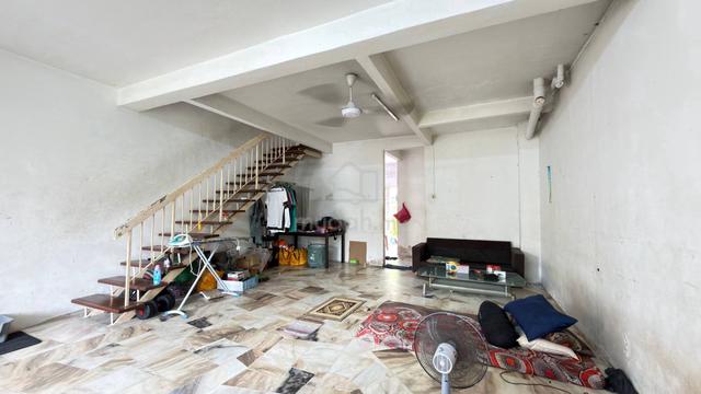 CHEAPEST FULL LOAN Double Storey Taman Saujana SP7 Puchong NON BUMI 1