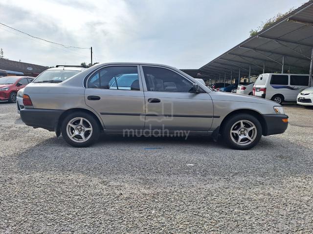 A Very Low Mileage 1992 Toyota COROLLA 1.3 SE (M) - 3