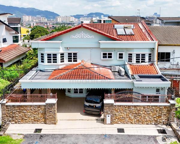 RENOVATED! Semi-D Double Storey Ampang Jaya 1
