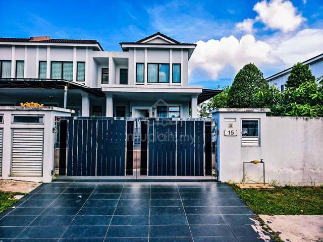 End Lot Renovated Eco Tropics, Pasir Gudang 1