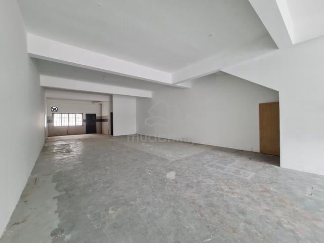 Bandar Botanic Klang Jalan Mahogani 2 storey Shoplot Ground floor rent 1