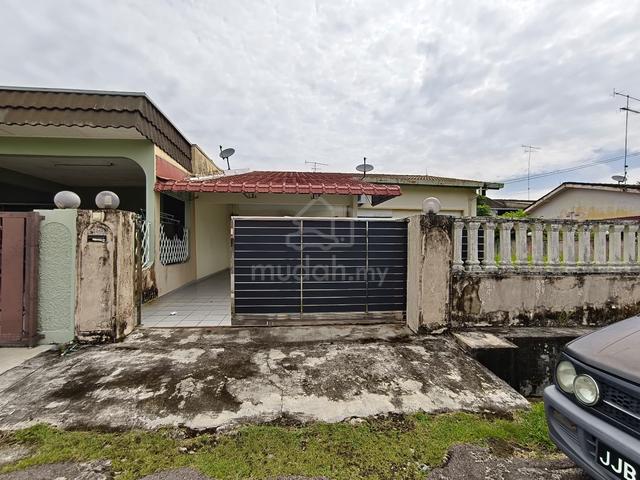 Semi D Taman Kerjasama Kluang 1