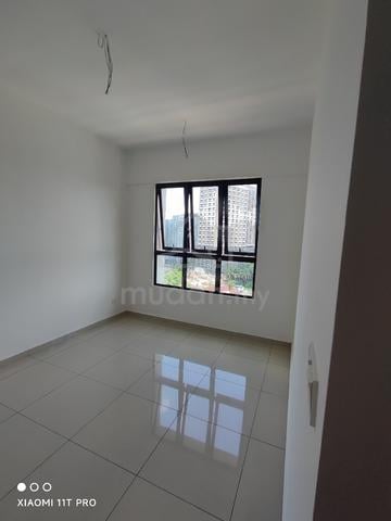 Parkland Residence @ Kajang 2 1