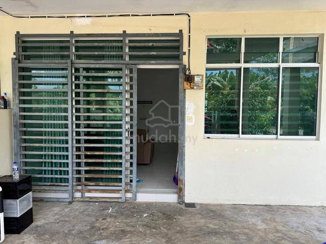 terlajak murah|freehold|open facing|seri damai 1
