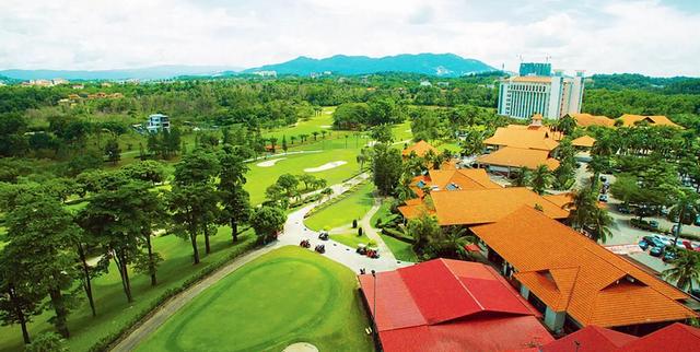 Bungalow Land Nsv Nilai Spring Villas 7,300 Sqft 4