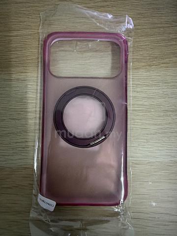 iPhone 18 Pro Max Cases Bundle (3pcs) | Like New - photo 2 of 4