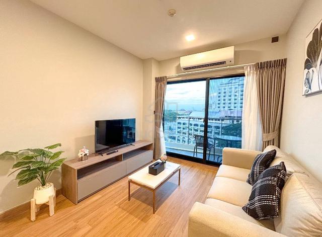 The Clio Residences 1