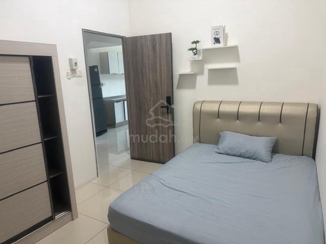 Butterworth Raja Uda Maple Residence Medium Room For Rent 1