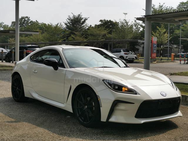 BIGSALE✅2022 Toyota GR86 2.4 RZ (A)DUAL TONE ITRIO - 2