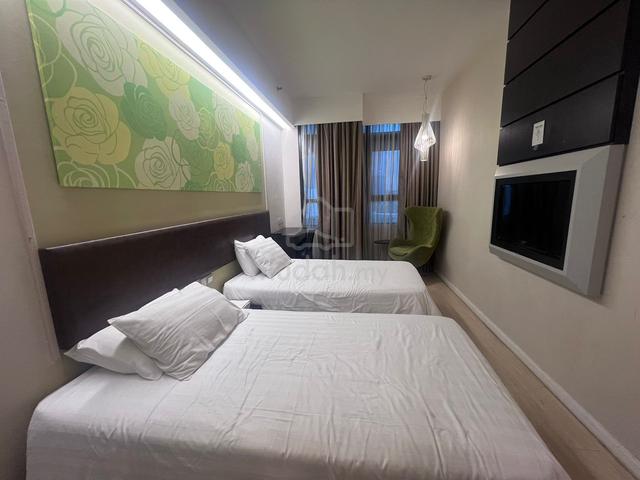 Centrestage Designer Suite 1