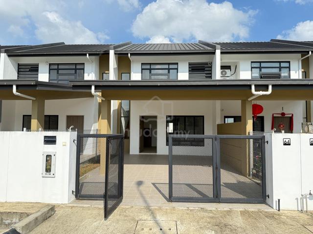 ‼️ Brand New BOXHILL 76 (Facing Playground) for SALE at 7th Mile ‼️ 1