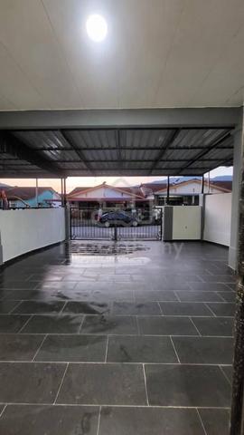 Fully Renovated Single Storey | Freehold Non-Bumi | KLUANG 1