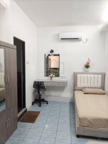 Master Room at Kepayan (Upstair Shoplot)For Rent 1