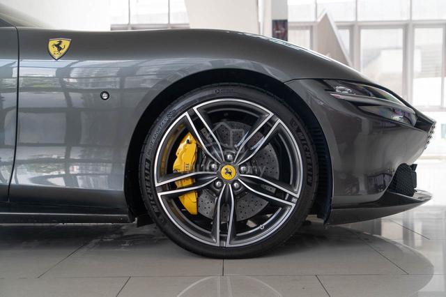 Ferrari Roma 2022 Grigio Silverstone - 3