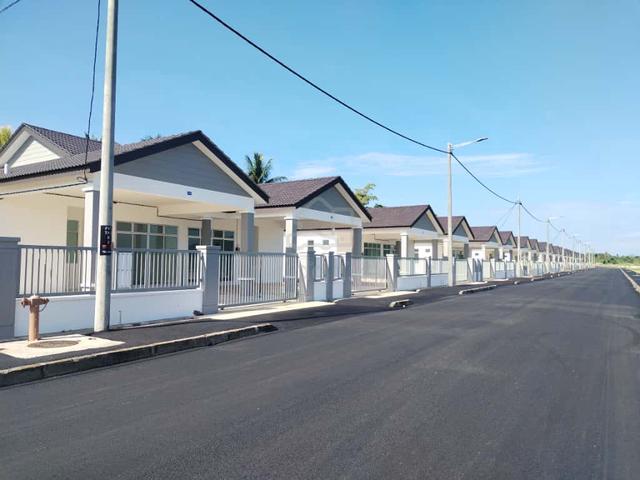 [Berdekatan Taman Suria] Semi D Taman Pelangi 1