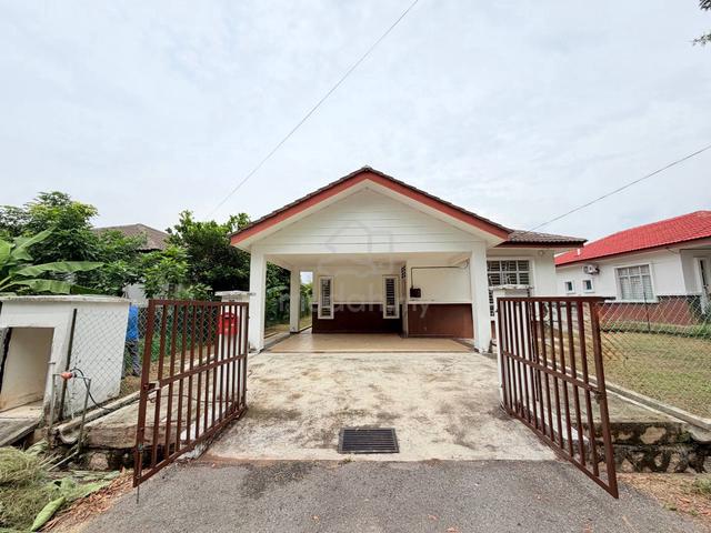 BUNGALOW Mahkota Hills Seksyen 7 Bandar Tasik Senangin Lenggeng 1