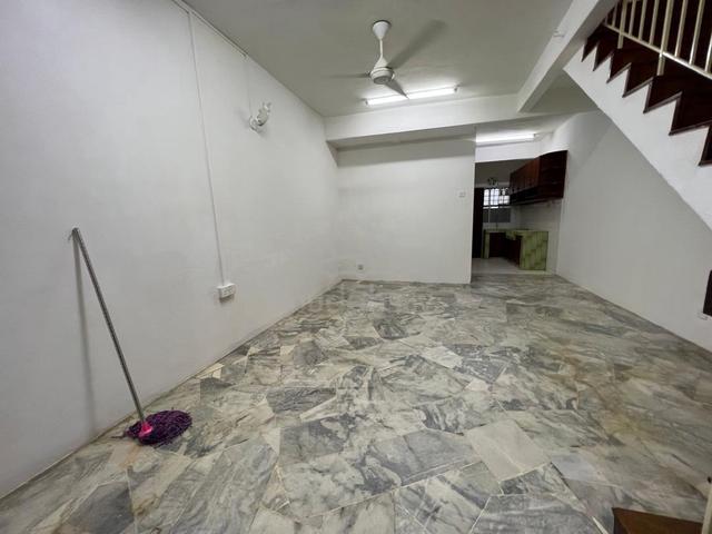Taman Sri Gombak 2-Storey Terrace House For Rent 1