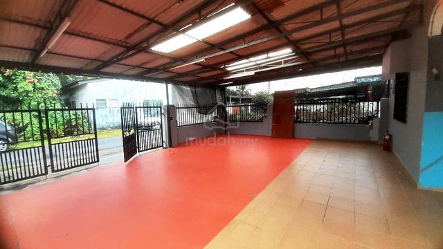 Selangor Shah Alam Not Furnished 1-Storey Terraced House For Rent 1