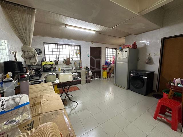 Senai Jalan Jambu Taman Saleng 2 Storey Terrace House Good Condition 1
