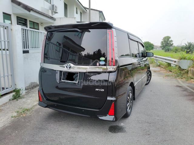 2020 Toyota NOAH 2.0 WXB (A) - 3