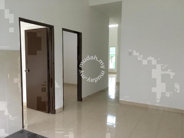 Direct PEMAJU 10% OFF FULL Loan 20x73 Jln Kebun Shah Alam Kg Lombong 4