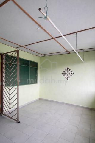 Double storey low cost 1