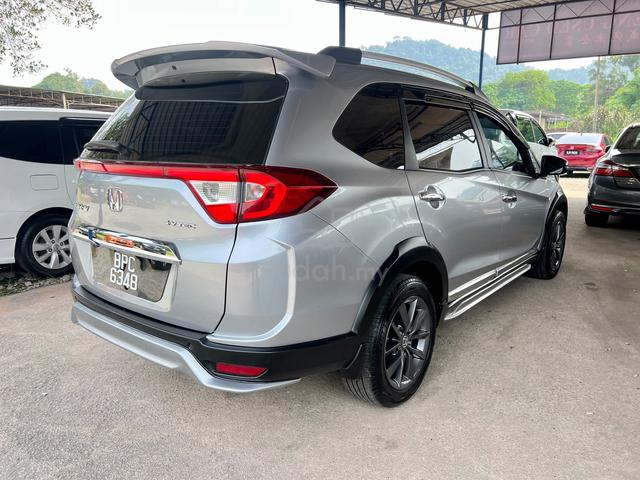 2017 Honda BR-V 1.5 V -- (A) high spec - 2