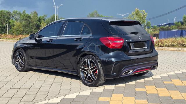 NEGOTIABLE 2016/2019 Mercedes Benz A250 SPORTS AM - 4
