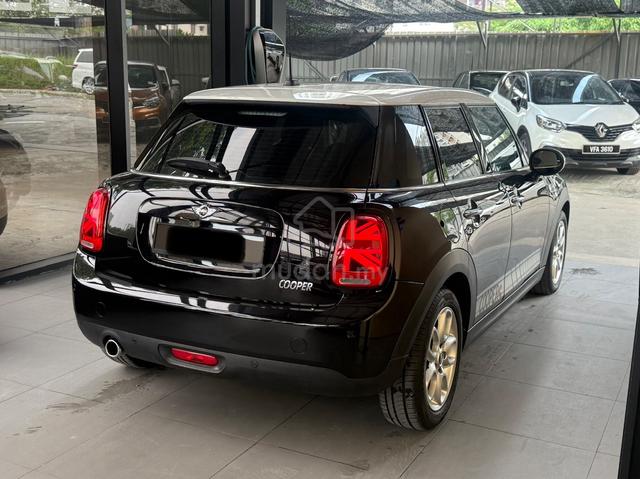 2017 Mini Cooper 1.5 5 Door - 5