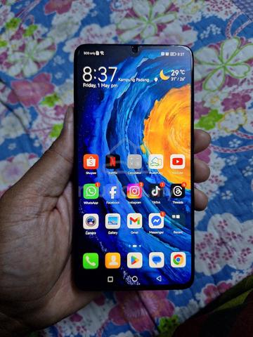 Carousel Image