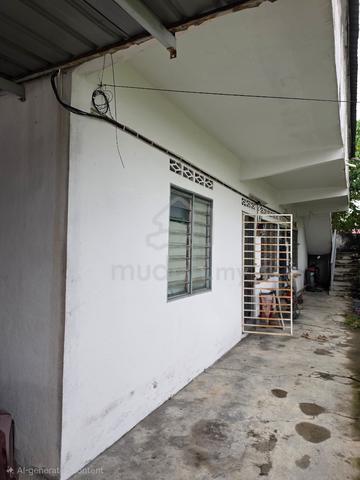 RUMAH SEWA Bawah no1 untuk disewa Kubu Gajah Sg Buloh 1