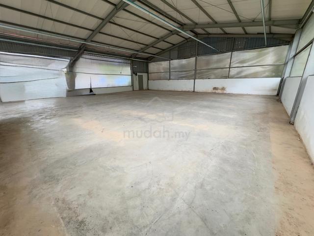 Corner Lot Industrial warehouse | Kampung Cheras baru | Done touch up 1