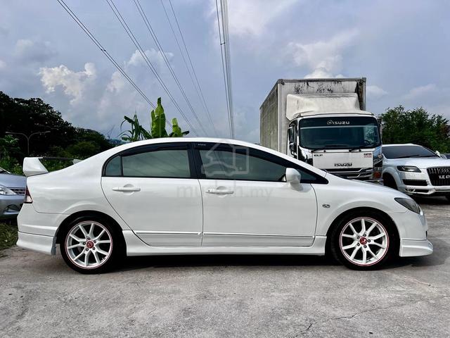 2011 Honda CIVIC 1.8 I-VTEC (A) - 4
