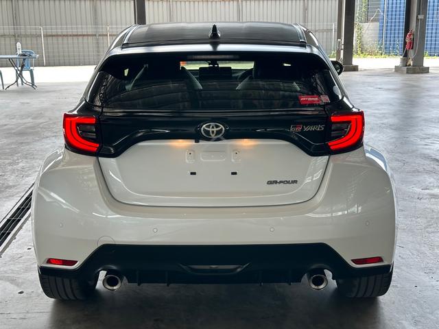2021 Toyota YARIS 1.6 GR (M) - 4