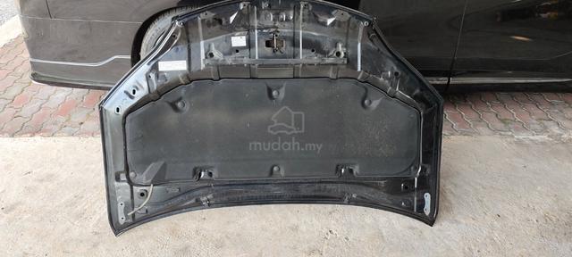 Toyota Wish sepet zge20 front bonnet - photo 4 of 6