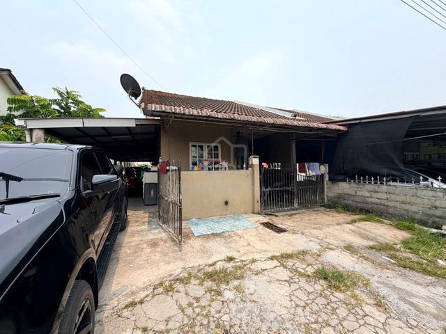 CORNER, Teres Setiingkat, SAMARINDAH 1