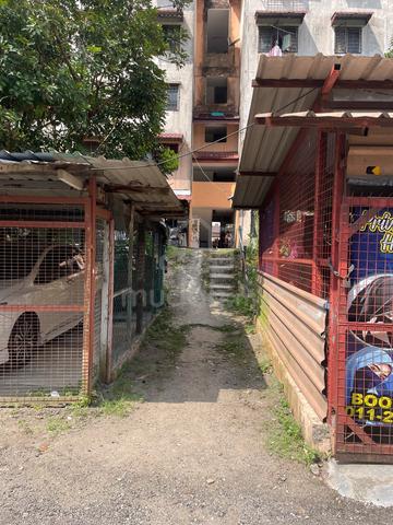 Apartment Idaman 1