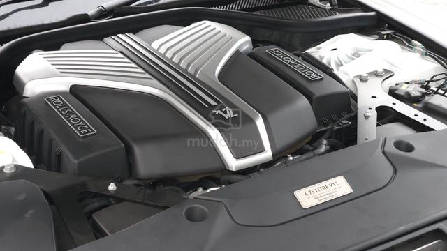 2021 Rolls Royce GHOST 6.7 Ready stock at showroom - 5