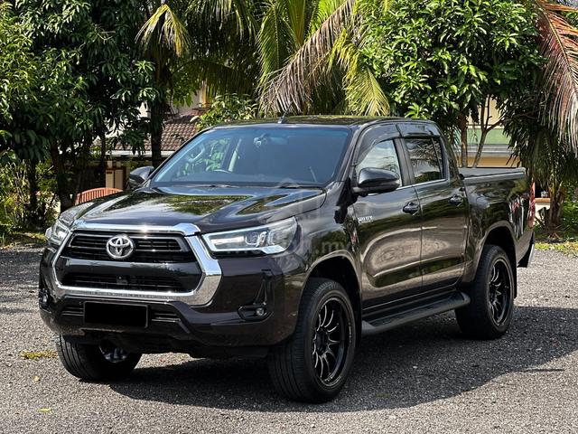 (Nmbr Plat 2btg) 2022 Toyota HILUX 2.4 V 4x4 - 4